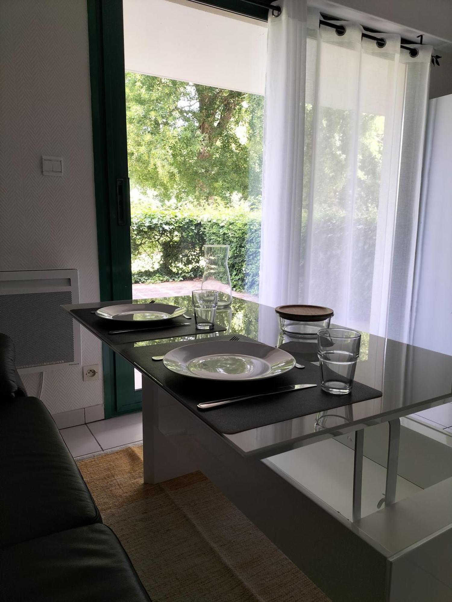 Aude Apartment *
